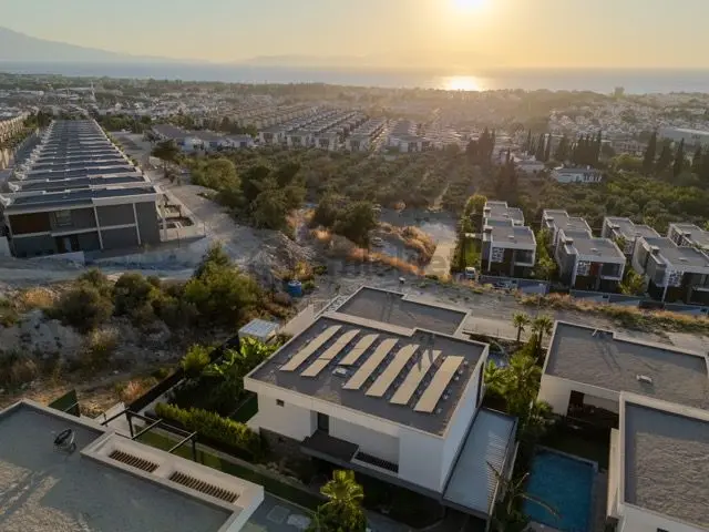 Kuşadası Karaovada Emsaline Az Rastlanan Full Manzaralı Villa 4