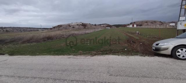 Yeniakçayırda Satılık Tarla İçinde Müstakil Ev ❗ 4