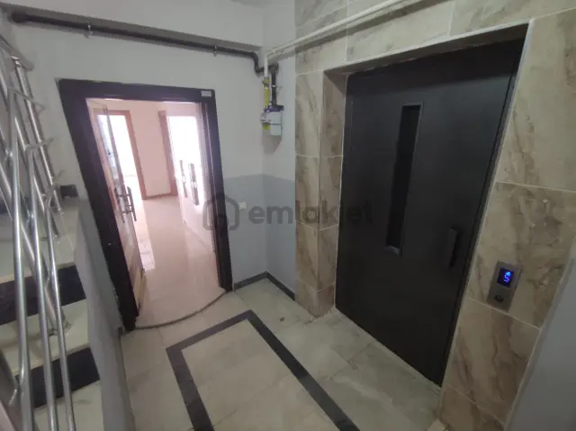 Antalya Kepez Şafakta Kiralık 2+1 Asansörlü Kombili Katta Site İçi Daire No.20517​ 1