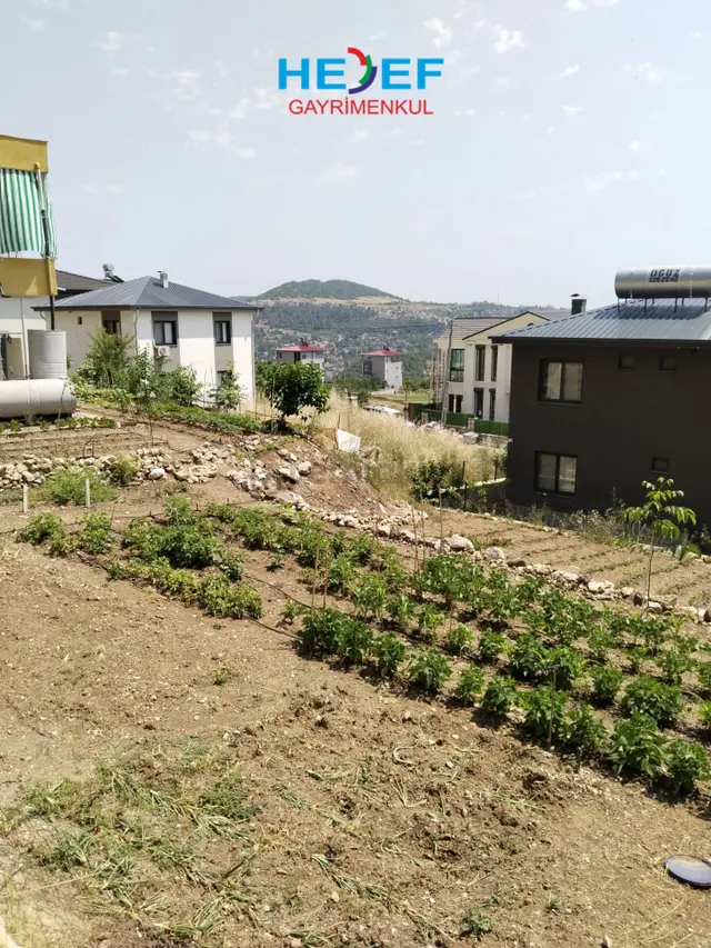 Hedef'ten Soğucak Belenkeşlik Civarı Satılık Arsa 3