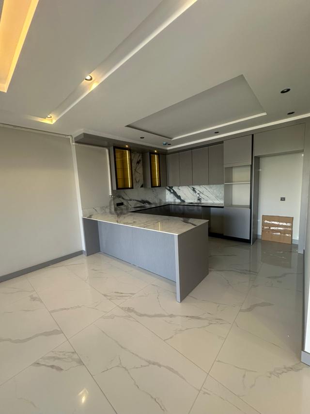Kuşadasında Kadınlar Denizi Modern Yapı Daire Satılıktır 5