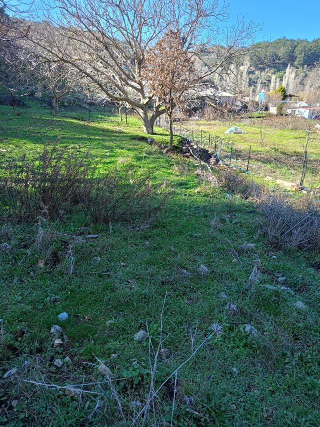 Karabağlar Kavacıkta 813 M2 Satılık Tarla Karabağlar Kavacıkta 813 M2 Satılık Tarla