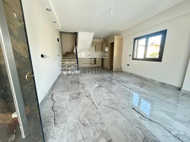 Özdere Ortamamahe Fırsat Tripleks Villa 5