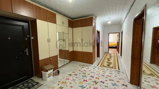 Öz Gaye Emlaktan Develi Çarşı Merkezde Satılık Daire 2