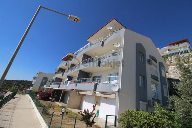 Aydın Didim Akbük Mahallesi Havuzlu Site İçinde Satılık 1+1 Daire Giriş Güvenlik Mevcut 4