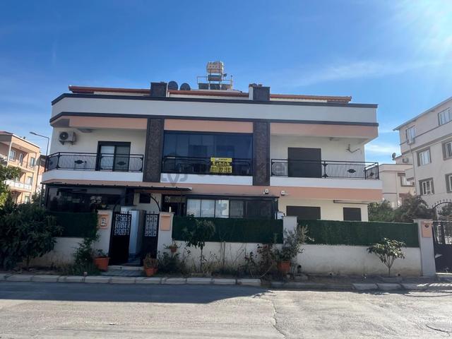 Menderes Turyap'tan Kemalpaşa Mh. 3+1 Satılık Triplex Villa 2