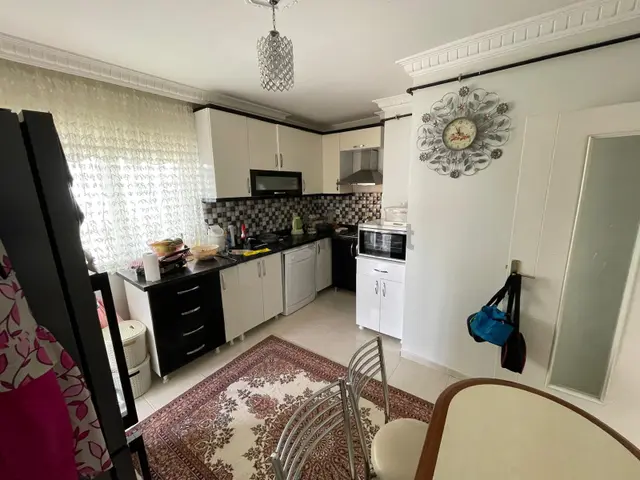 Kanuni Mahallesi'nde Genç Binada 3+1 Daire! 3