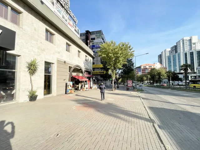 Bursa Osmangazi’de Merkezi Konumda Satılık Ofis 3