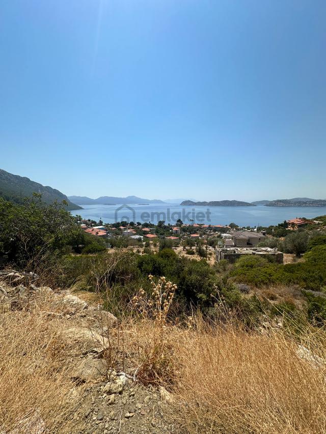 Joker: Marmaris Söğüt Deniz Manzaralı Sahile 400 Metre Mesafede Satılık 5