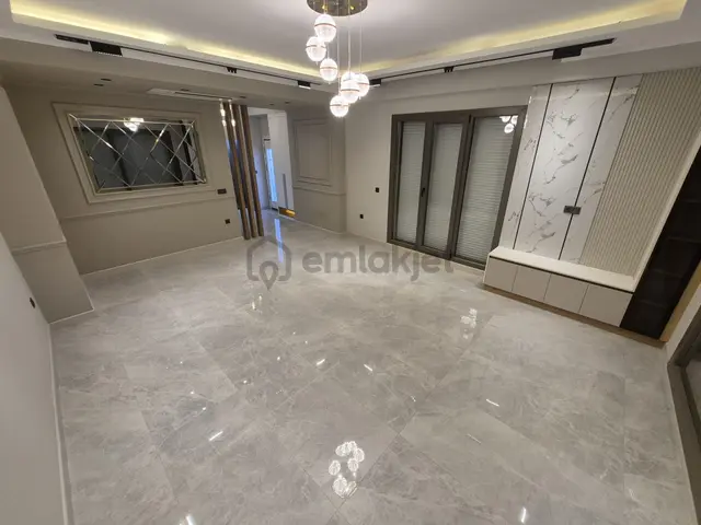 Sabri Pınarbaşı'dan Güre'de Satılık Müstakil Havuzlu Sıfır Villa 3