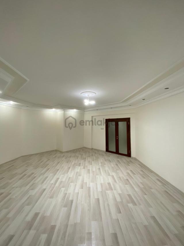 Alipaşa Mahallesinde Satılık Site İçi Geniş 4+1 Daire 5
