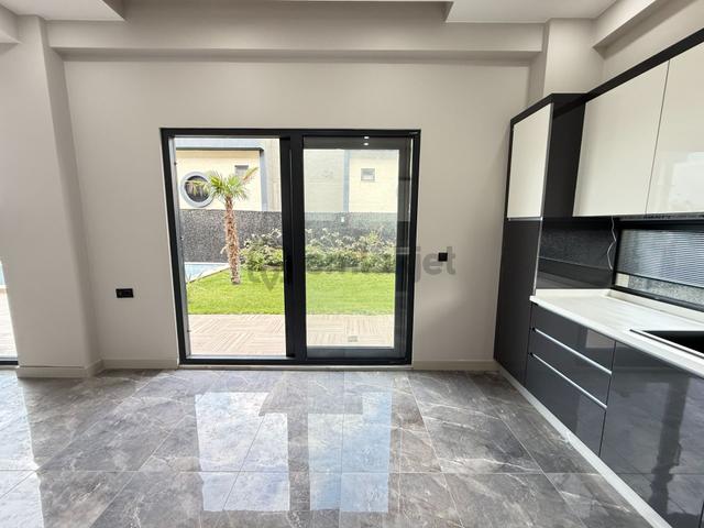 Sapancada Göl Manzaralı Havuzlu Müstakil Villa - Bahadır Eker'den 5