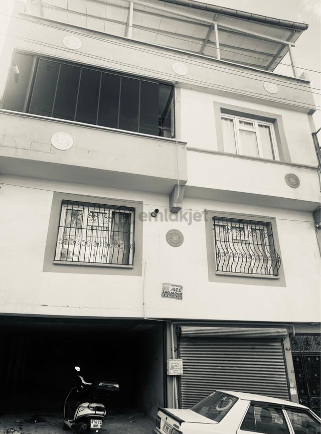 Güneş De 150m 3 Kat Ve 2 Adet Garaj. 3+1 Doğalgazlı, Yalıtımlı Güneş De 150m 3 Kat Ve 2 Adet Garaj. 3+1 Doğalgazlı, Yalıtımlı