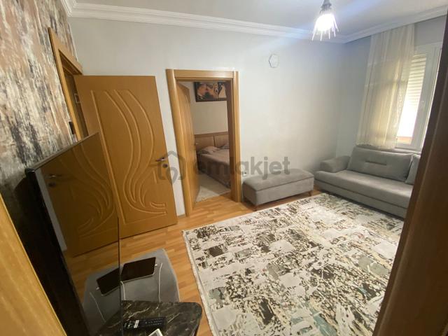 Acill Konak 26 Ağustos Mah.de Levent Meydan Yakını 2+1 70m2 Ayrı Mutfak Arakat Bakımlı Satılık Daire 4