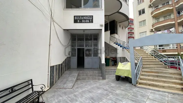 Kızkalesin'de 3+1 Merkezde Satılık Deniz Manzaralı Daire 3