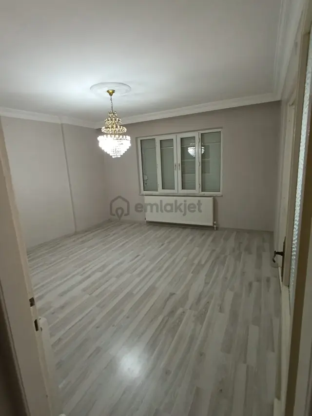 🏡 Kuyualan Mahallesi 🏡 ✅3+1 120 M2 5 Katlının 4 Katı ❇️ Kombi Dogalgazlı 1