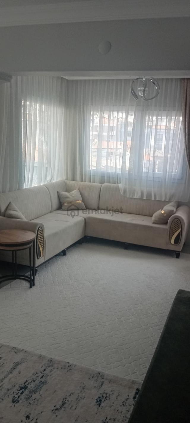Eşrefpaşa Cadde Üstü Satılık Daire 2