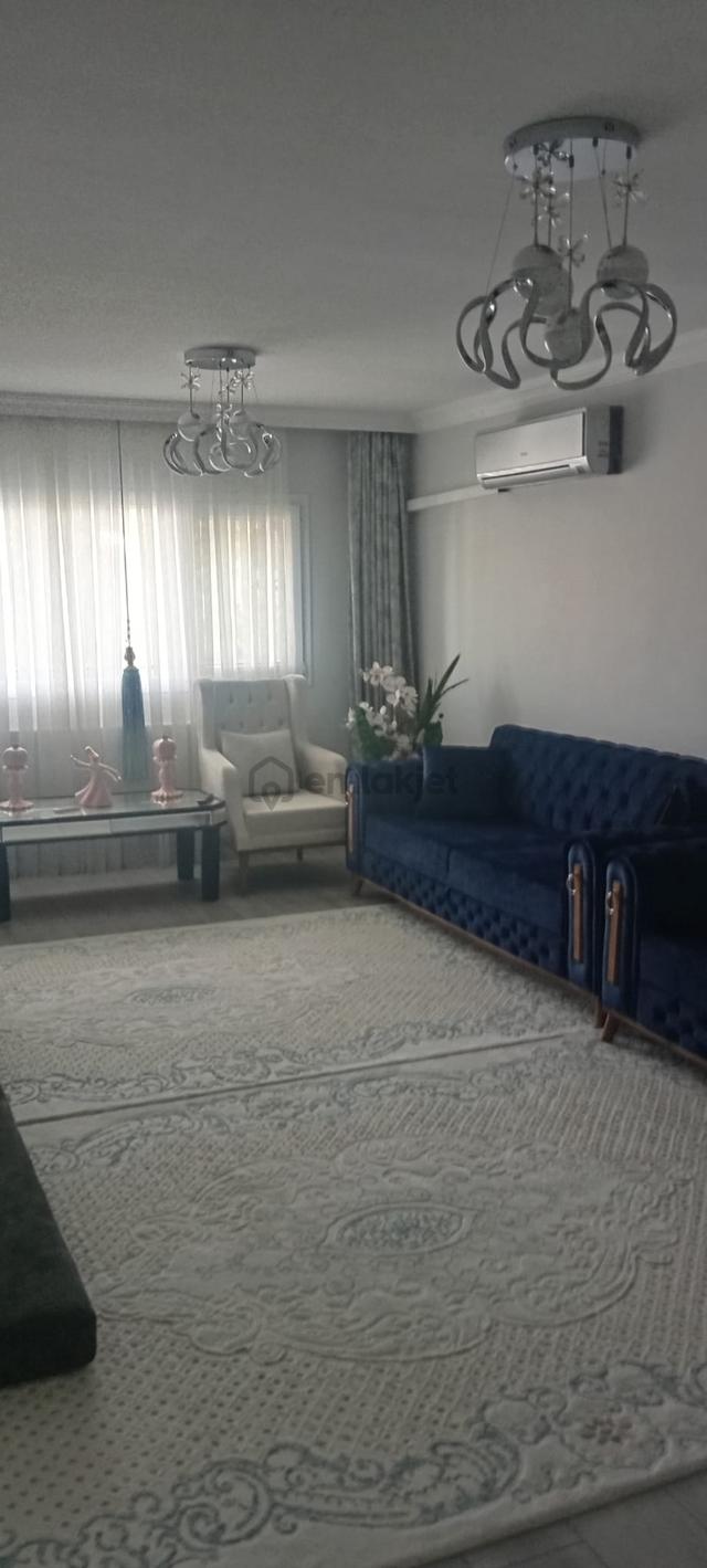 Eşrefpaşa Cadde Üstü Satılık Daire 3