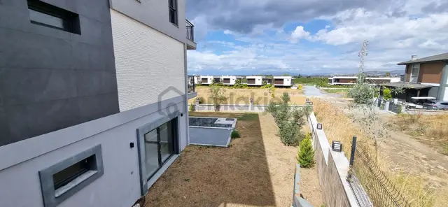 Deniz Manzaralı 4+2 Luks Yazlık 2