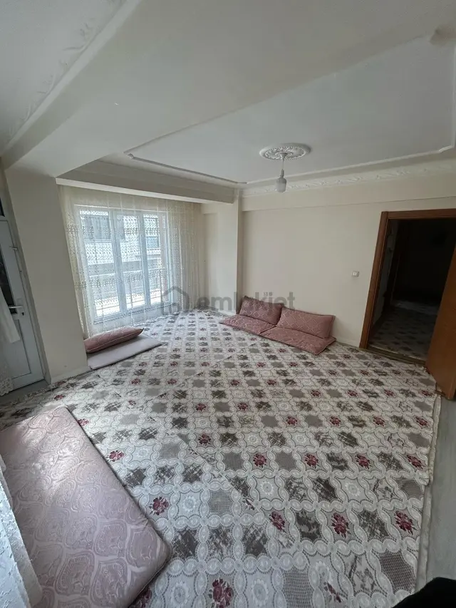 Başkent Emlaktan 2+1 Krediye Uygun Geniş Kullanşlı 6 Yıllık Daire 3