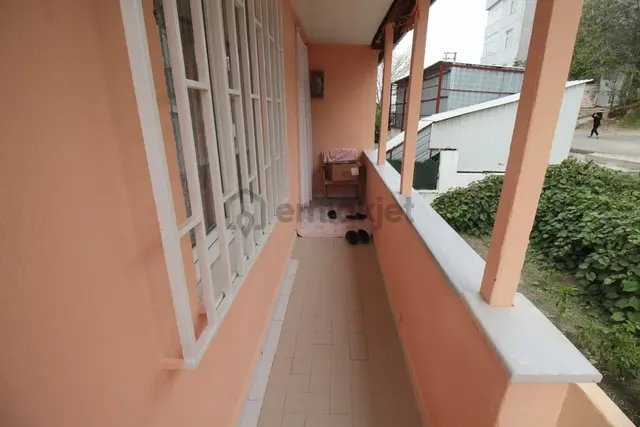 252 M² Arsa İçinde Komple Satılık 3 Katlı Bina Acil 2