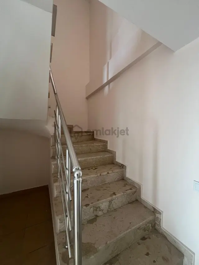 Alanya/mahmutlar 🏡atatürk Caddesi Üzerinde 3+1 🏡‼️ Acil Satılık ‼️ 4