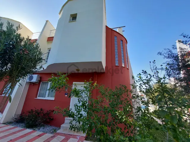 2+1 Villa Eşyalı, Havuzlu, Otoparklı, Çocuk Oyun Alanlı 3