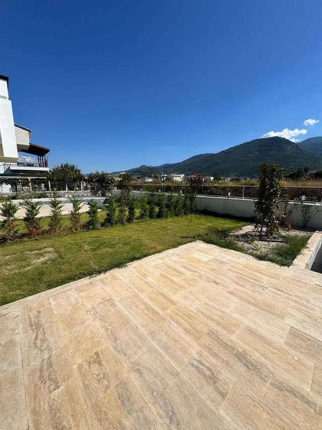 Kuşadası Güzelçamlı'da Denize 300 Mt Yakın Özel Havuzlu Villamız 5