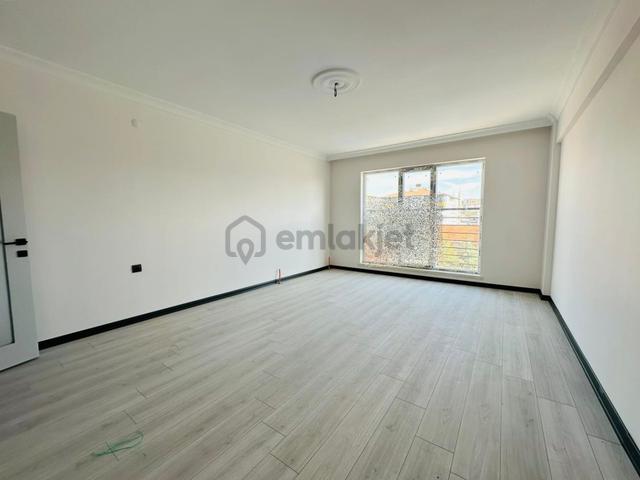 Başpınar'da Full Yapılı Teras Balkonlu 3+1 Satılık Sıfır Daire !! 4