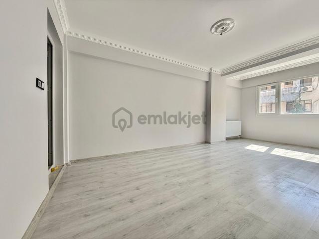 🏡aynı Ali Mahallesi 🏡 ✅3+1 M2 150 8 Katlınım 3 Katı ❇️kombi Petekli 5