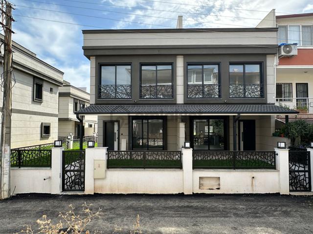Seferihisarın Doğanbeyde Denize Plaja 300 Metre Mesafede 3+1 Yazlık Villa / Yetkili Portföy 3