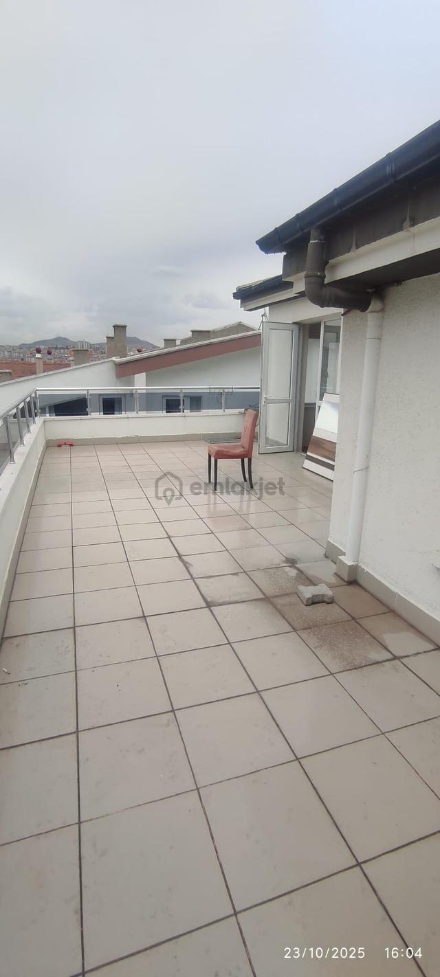 Çankaya Vedat Dolakay Ve Şemsettin Gün Atalay Cad. Yakın 6+1 Asansörlü Dublex 1