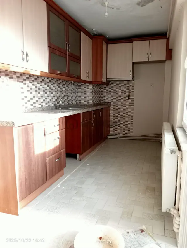 Demirsubaşı Mahallesinde 2+1 Satılık Daire 1
