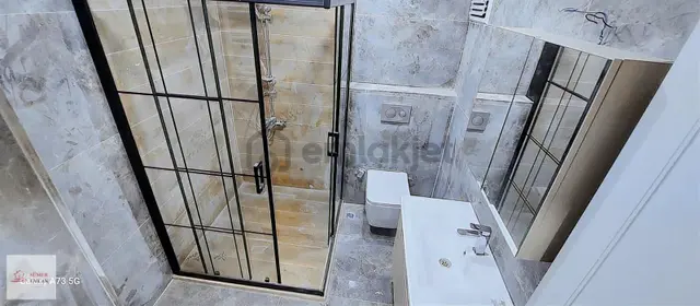 Gaziosmanpaşa Bağlarbaşı Cad. Üzerinde Sıfır 4+1 Dubleks 3