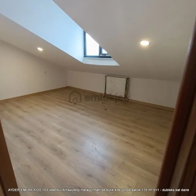 İstanbul Arnavutköy Haraççı Mah De Butik Site İçinde Satılık 175 M² 5+1 - Dubleks.kat Daire 3