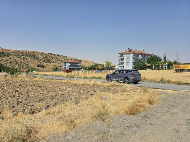 Şehitali Yapılaşma İçinde Köşe Villa Parseli 1674m2 5