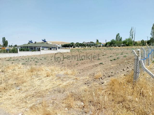 Etimesgut Şehitali 'de 1000m2 İmarlı Villa Parseli 4