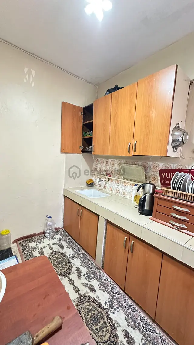Yüksek Hisse Merkeze Yakın İçi Yenilenmiş Daire 4
