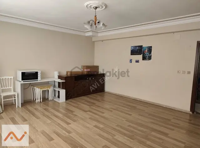 Şehir Merkezinde 3+1 Geniş Ferah Satılık Daire 3