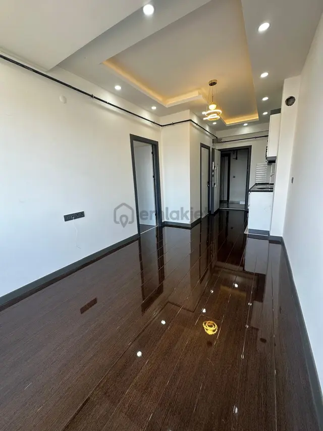 Zafer Mahalesin Acil Satılık 1+1 Arakat Sıfır Lüx Daire 2