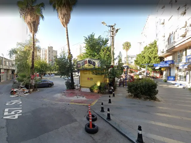 Tahılpazarı Mah. (markantalya Yakını) Üzerinde Satılık İşyeri 5