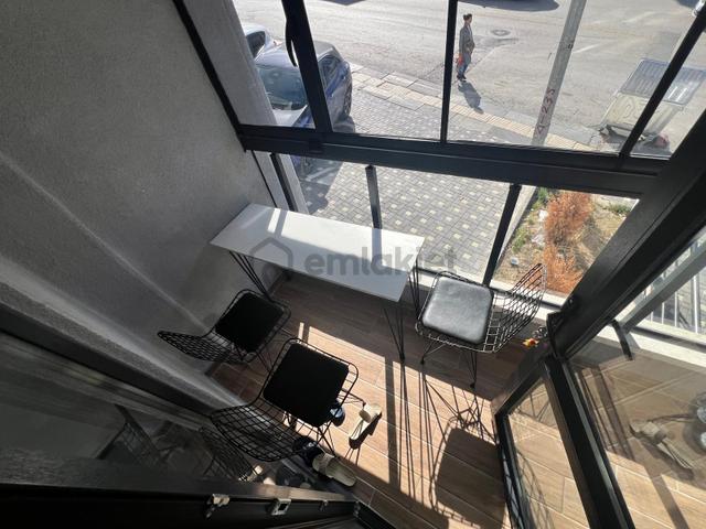 Atapark Mahallesi'nde Cadde Üzerinde Sıfır Binada Full Yapılı Daire! 3