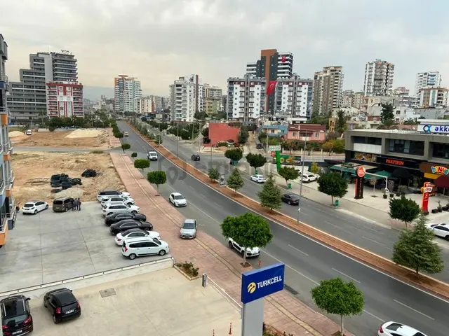 Arda'dan Mersin Yenişehir Çiftlikköy 34.cadde Üzeri Kiralık Ofis 2