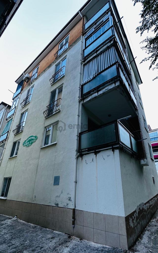 Merkez İnkum Sağ Taraf Satılık Ara Kat 2+1 Daire Eşyalı 2