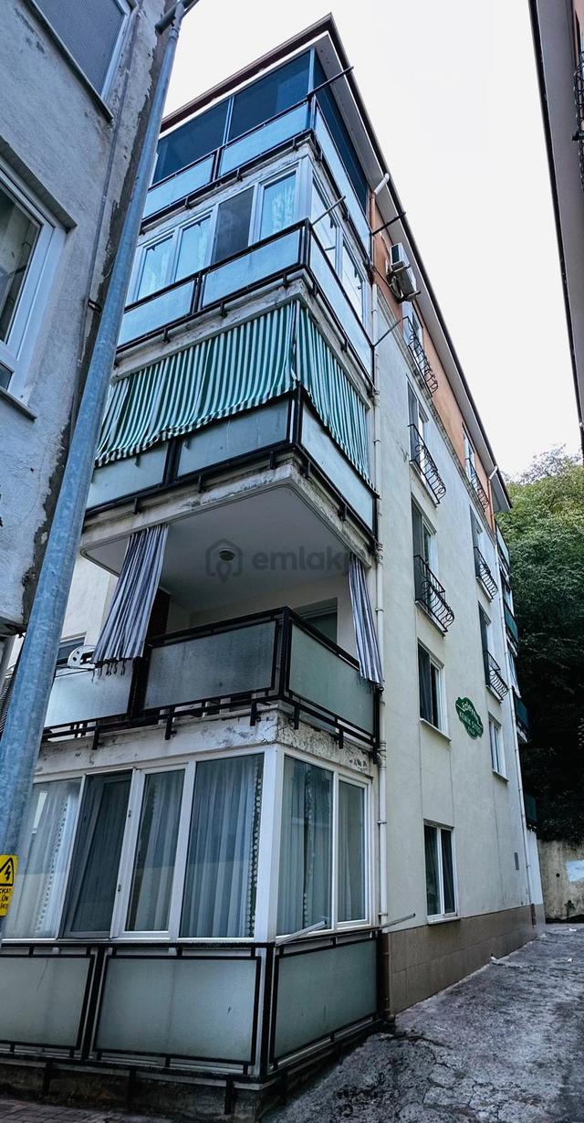 Merkez İnkum Sağ Taraf Satılık Ara Kat 2+1 Daire Eşyalı 3