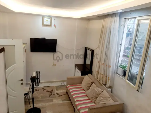 Sahibinden Acil Satılık 1+1 Doğalgazlı Daire Konak Arena Otel Arkası 1