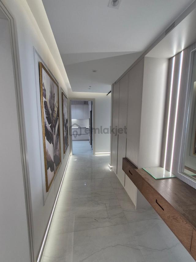 Çalışkandan Yeni Şafak Mah 3+1 190 M2 4