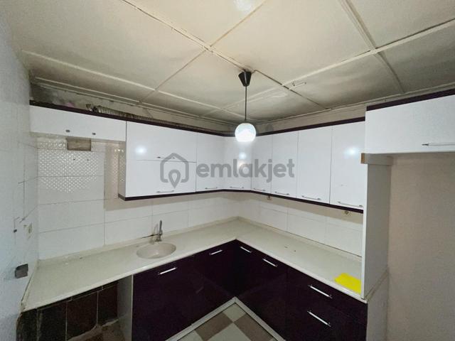 Konak'ta Kemer İzban Yakını Satılık Müstakil Ev 3