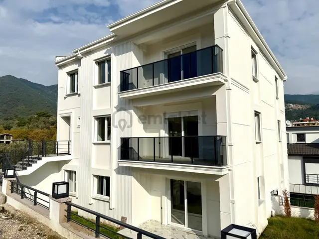 ▶ ▶ Akçay Körfez'den Güre'de Kazdağları Manzaralı Sıfır Satılık 2+1 Daire 1