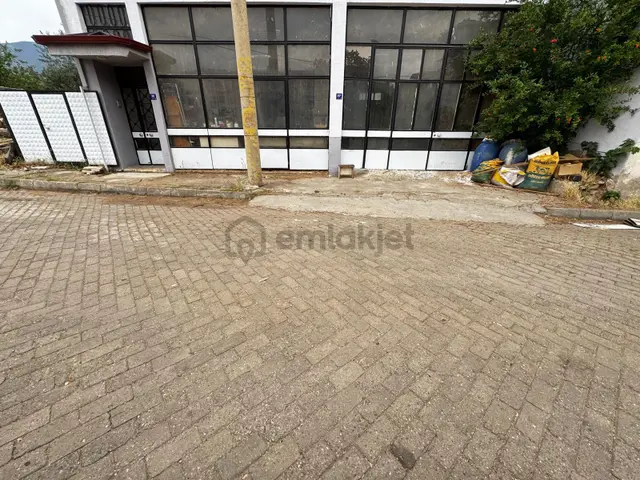 Aydın Karacasu'da Merkezde Satılık Kiracılı İş Yeri 1